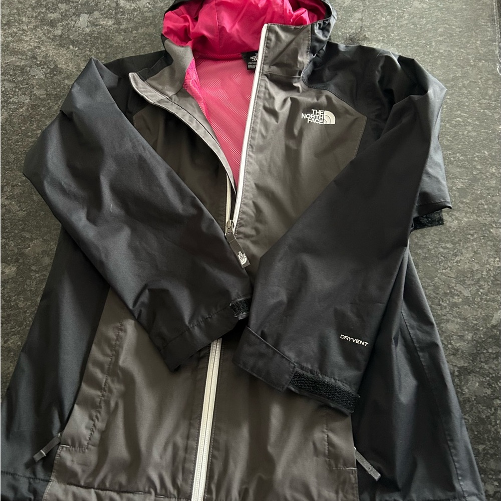 North face Girl Osita Shell Jacket size L (14/16)
